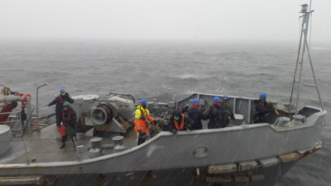 Armada rescató a buque uruguayo a la deriva en la Antártica