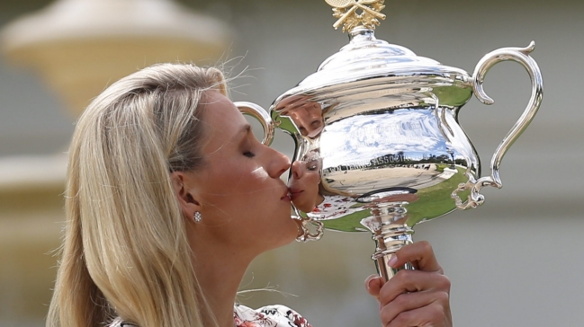 Angelique Kerber es segunda en la WTA tras ganar en Australia