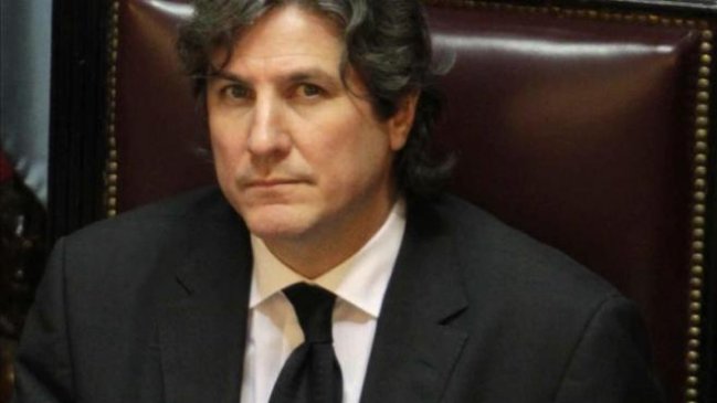 Fiscal pidió procesar a ex vicepresidente argentino por supuesto cohecho