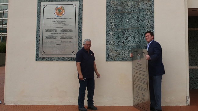 Conmebol retira de su sede la placa con la derogada ley de inviolabilidad