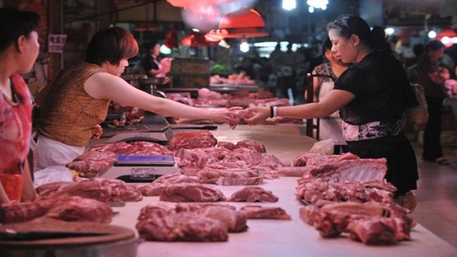 Tribunal condenó a 10 personas por venta de carne vencida en China