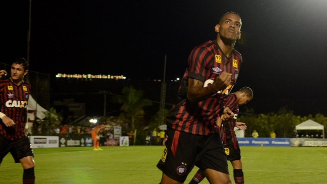 Atlético Paranaense de Christian Vilches venció con lo justo a Maringa FC