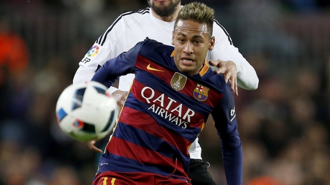 La madre de Neymar también fue citada a declarar por traspaso a Barcelona