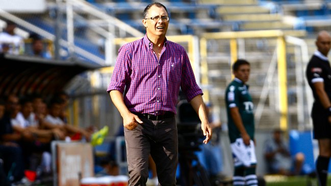 Alfredo Arias: Hasta que no se le pague al plantel de S. Wanderers no cobraré mi sueldo