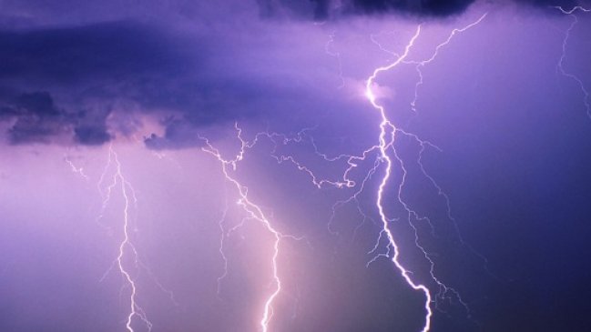 Meteorología pronosticó tormentas eléctricas en la Región de Los Lagos