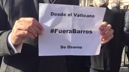   Juan Carlos Cruz pide, desde el Vaticano, la salida del obispo Juan Barros 