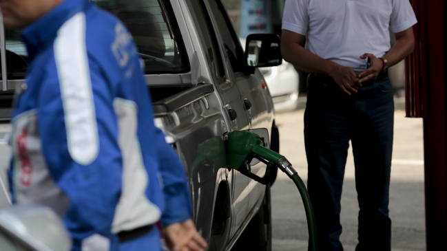 Precio de las bencinas cae por cuarta semana consecutiva