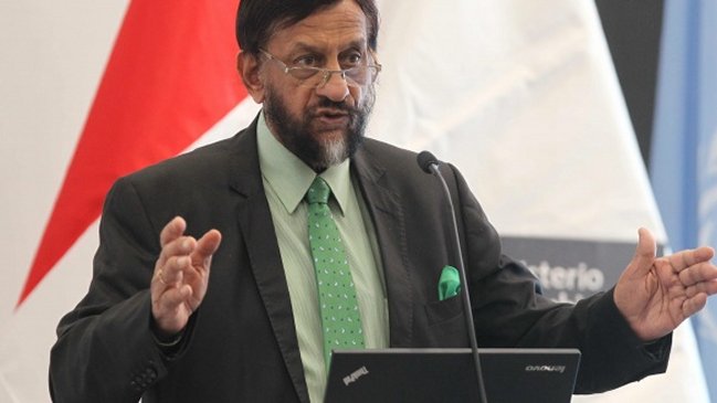 Premio Nobel indio renunció a universidad tras denuncia de acoso sexual