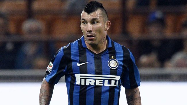 Hinchas de Boca Juniors están expectantes ante posible retorno de Gary Medel