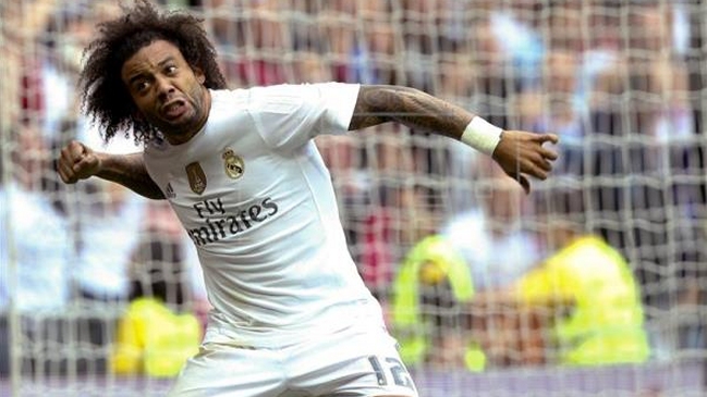 Marcelo entrenó con el grupo y fue incluido en la citación de Real Madrid