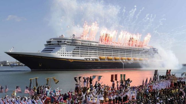 Crucero de Disney rescató a 12 balseros cubanos en el Caribe