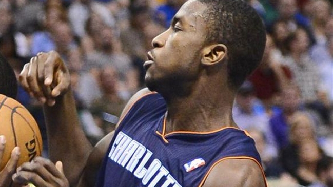 Alero de los Hornets quedó fuera del resto de temporada por lesión