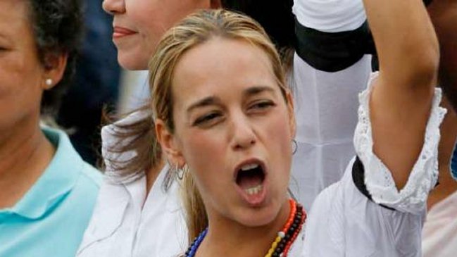 Tintori descarta entrar en política y destaca a su marido como el mejor candidato