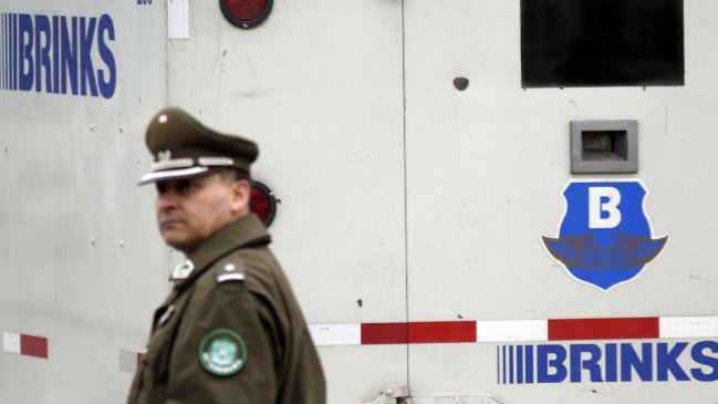 Asaltantes robaron 55 millones de pesos de camión de valores