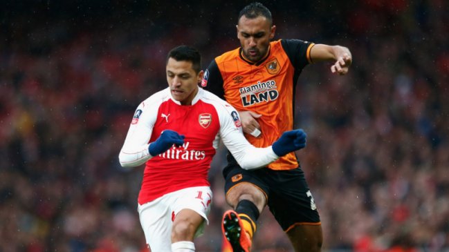Arsenal solo igualó con Hull City y deberá jugar nuevamente con ellos por Copa FA