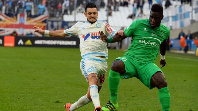 Olympique Marsella de Mauricio Isla empató sobre la hora ante St. Etienne