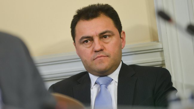 Cristián Riquelme oficializó su renuncia a La Moneda