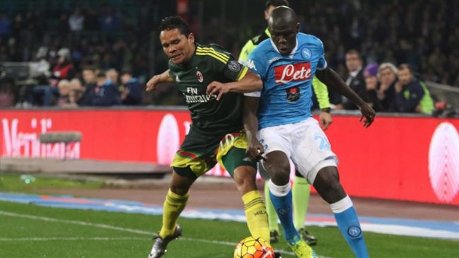 Napoli desperdició la oportunidad de ser líder tras igualar con AC Milan