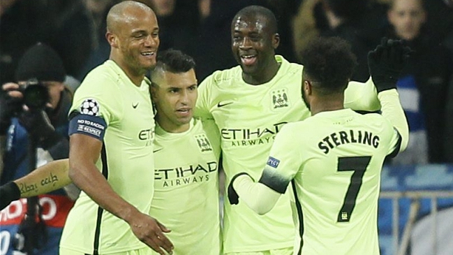 Manchester City derrotó a Dinamo Kiev y se acercó a cuartos de final en la Champions