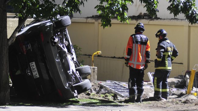 Explosión en Las Condes: Peritajes apuntan a un cilindro de gas de 11 kilos