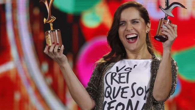 Natalia Valdebenito, la gran ganadora de la tercera noche del festival