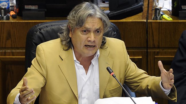 Navarro plantea al Gobierno la necesidad de un 