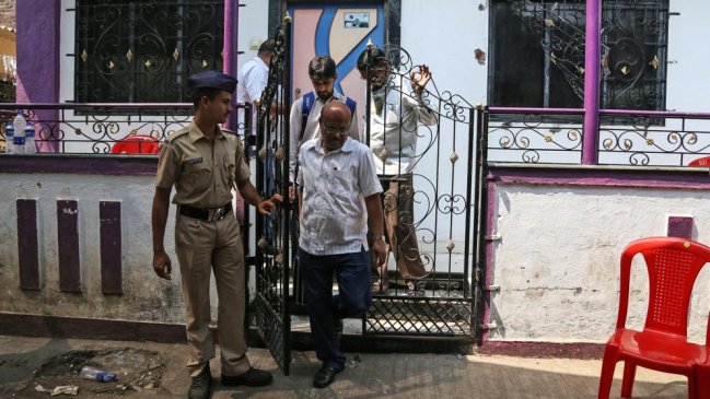 Un hombre mata a 14 miembros de su familia en India