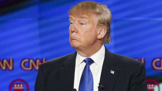 Donald Trump nuevamente en la polémica por retuitear frase de Mussolini