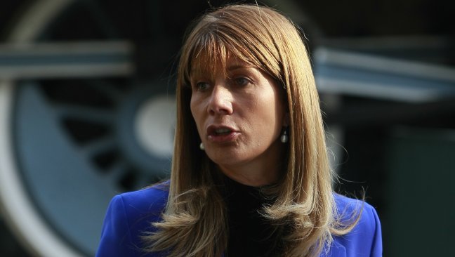 Ministra Rincón: Decir que reforma laboral genera incertidumbre es injusto