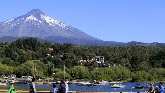 Onemi mantiene Alerta Temprana Preventiva por actividad del volcán Villarrica