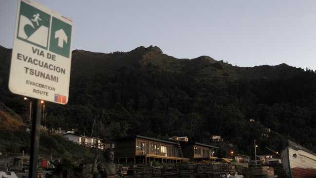 Ejecutivo y alcalde de Juan Fernández avanzan en mesa de diálogo y trabajo