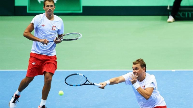 Argentina no pudo definir su llave en el Grupo Mundial de Copa Davis tras ceder el dobles ante Polonia