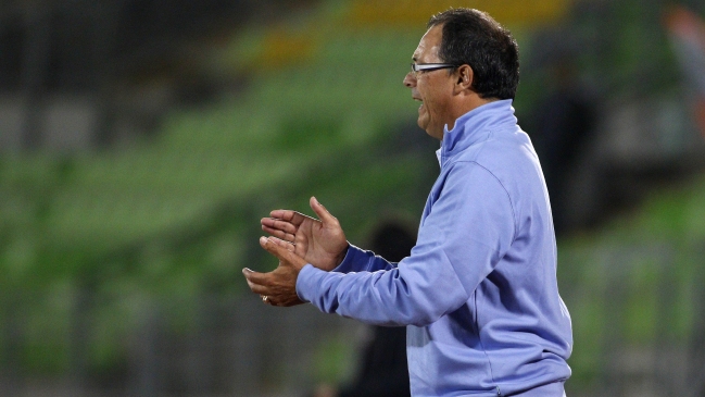 Alfredo Arias anunció que dejará S. Wanderers si no se cumplen compromisos económicos