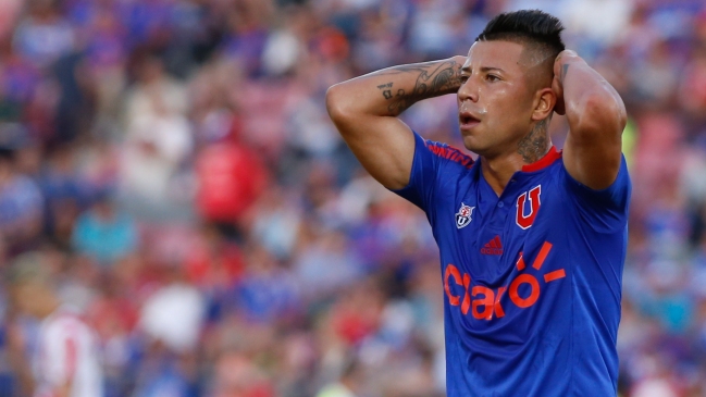 Leonardo Valencia jugó partido amateur en Peñaflor en medio de su recuperación