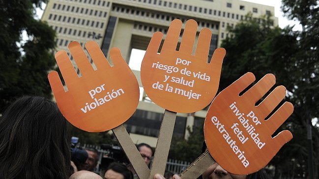 Continúa debate por despenalización del aborto en el Congreso