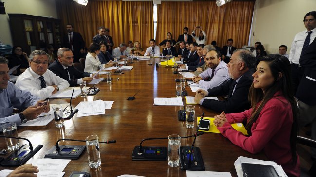 Comisión de Constitución de la Cámara Baja despachó proyecto de aborto