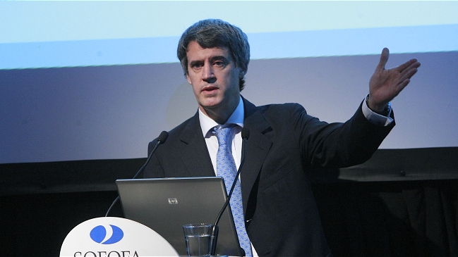 Ministro de Finanzas argentino encabezó almuerzo con empresarios chilenos