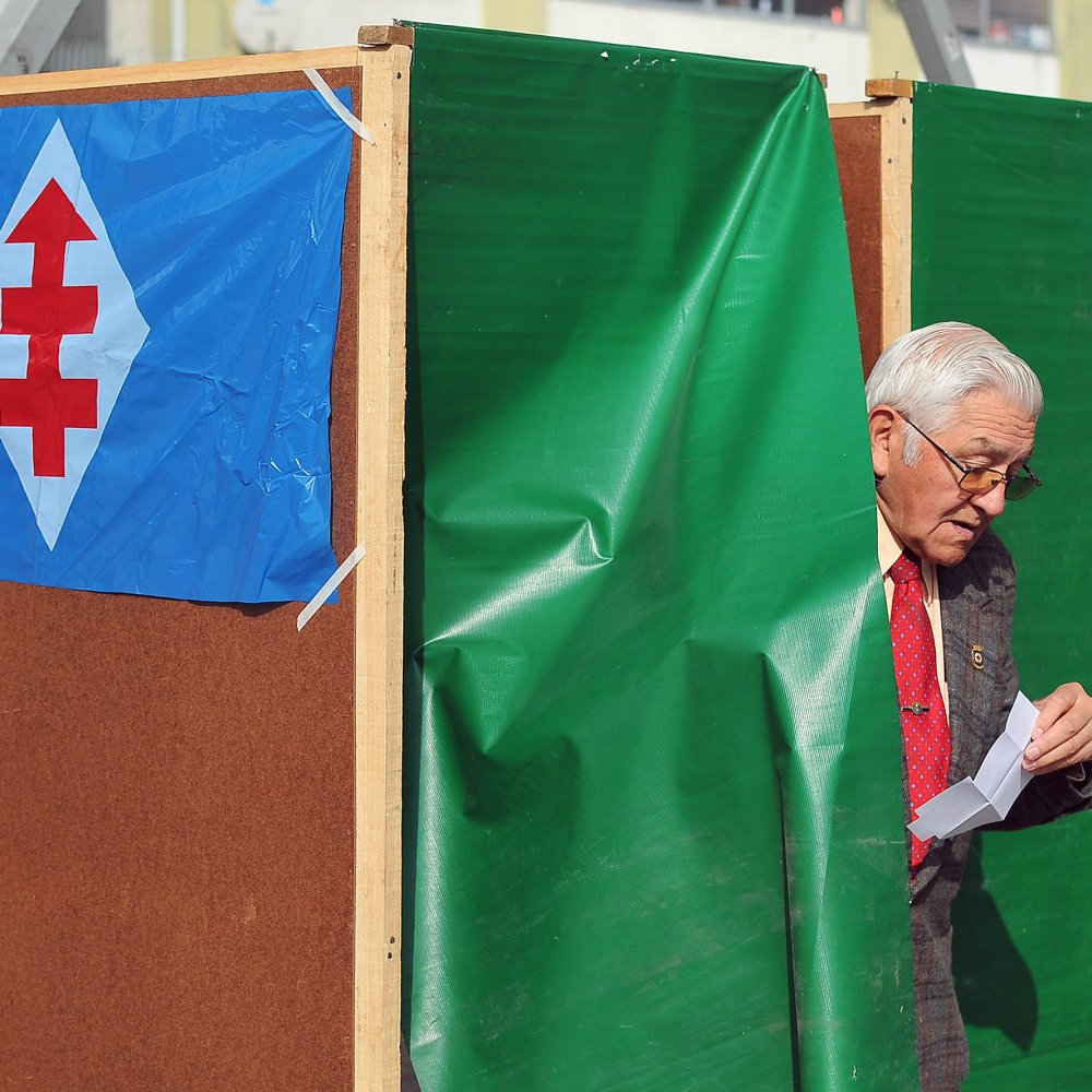 Democracia Cristiana realiza este domingo primarias municipales en decenas de comunas