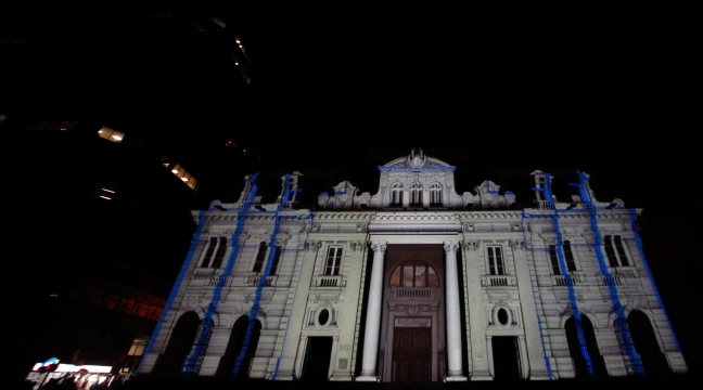 Montaje se toma el edificio de Correos de Chile