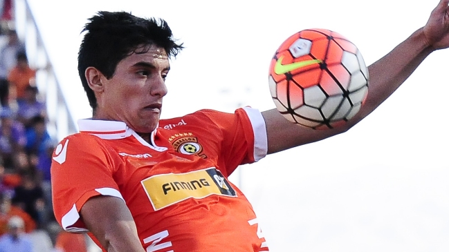 Cobreloa superó a Barnechea y sumó ilusión en la Primera B