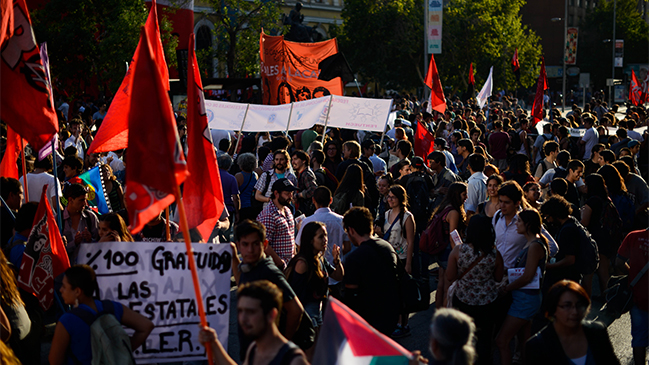 Confech congeló diálogo con el Mineduc: 