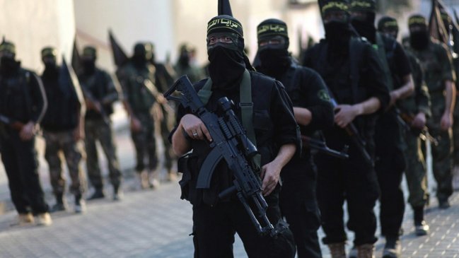 Francia sospecha que 23 yihadistas se infiltraron en Grecia con los refugiados