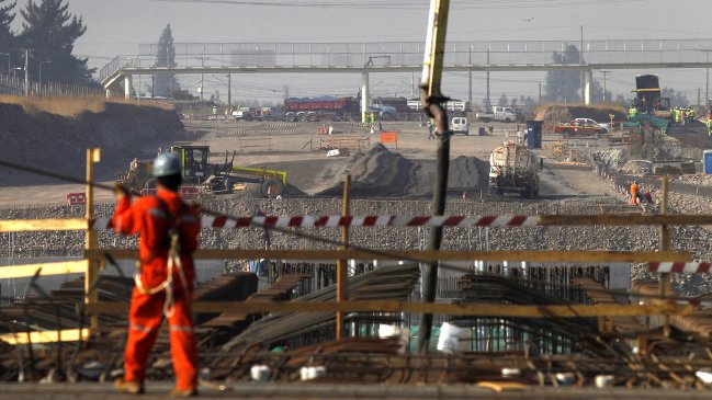 Gobierno anunció inversión de US$ 1.443 millones en Plan de Mejoramiento de Carreteras