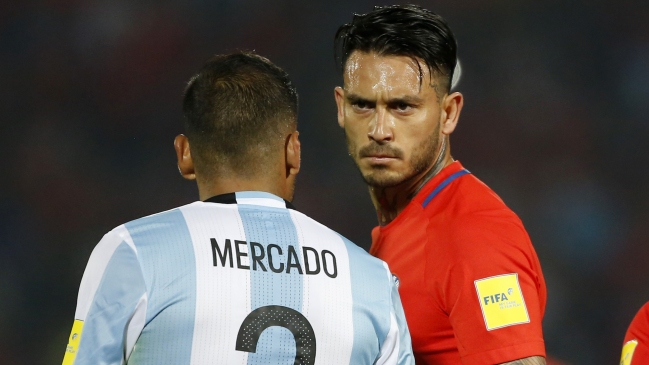 Pinilla: Con lo que mostramos ante Argentina clasificaremos tranquilamente al Mundial