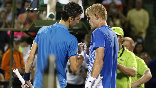 Novak Djokovic tuvo una cómoda victoria ante Kyle Edmund en Miami