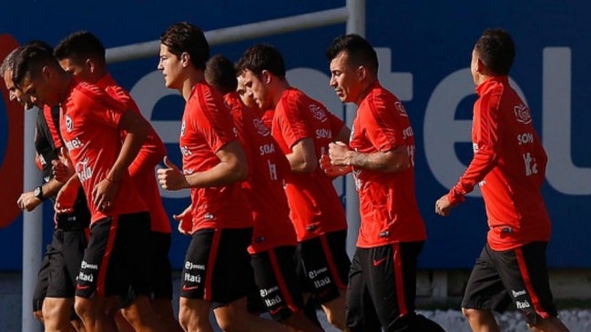 Chile continúa con su preparación para el duelo ante Venezuela