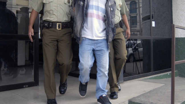 Carabineros capturó a sospechoso de matar a joven que fue enterrada en colegio