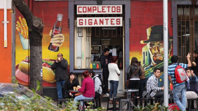 Estudios demuestran la negativa relación entre salud, alimentación y vida universitaria