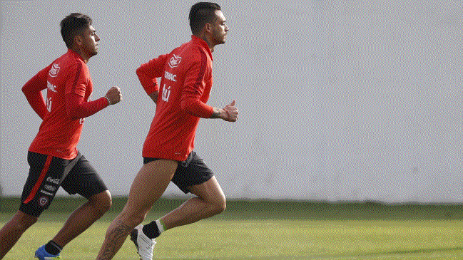 Mauricio Pinilla suma bonos para ser titular ante Venezuela por las Clasificatorias