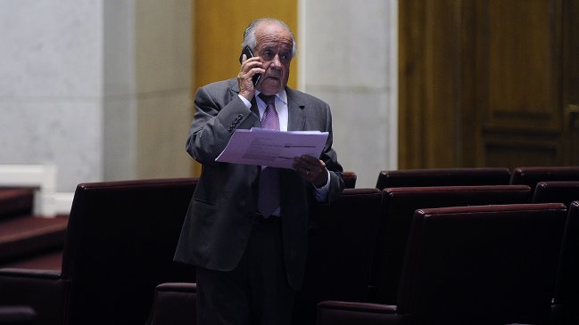 Senador Zaldívar abogó por un 